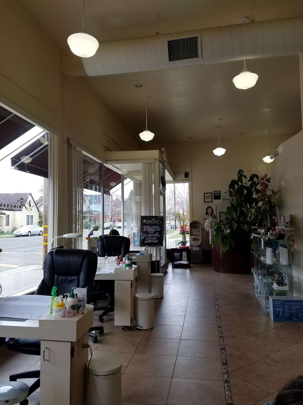 La Princesse Salon and Spa | 1901 Encinal Ave, Alameda, CA 94501 | Phone: (510) 865-2881