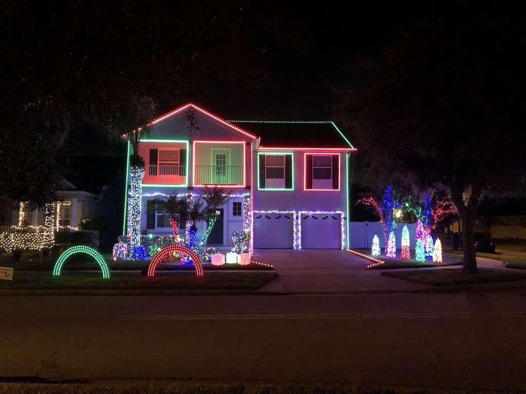 Lake Nona Lights (Christmas Light Show) | 9800 Old Patina Way, Orlando, FL 32832 | Phone: (407) 536-8822