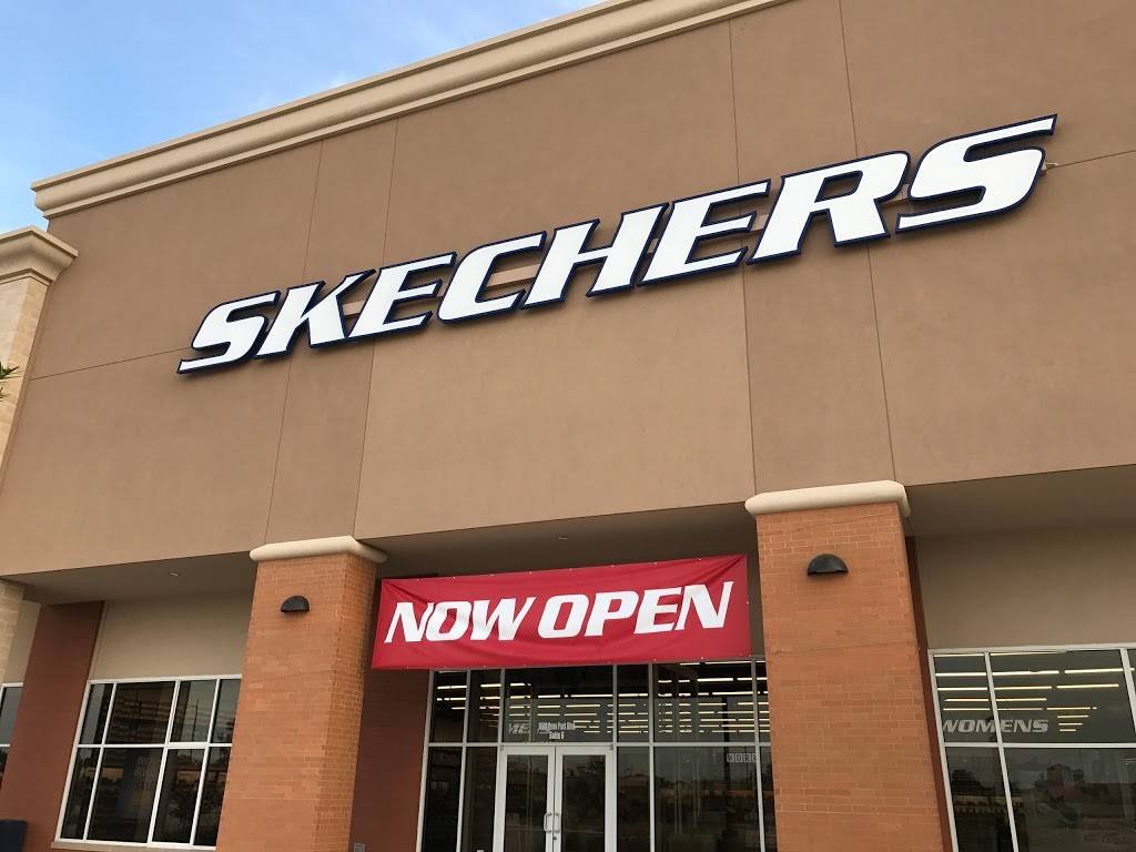 SKECHERS Warehouse Outlet | 1609 Penn Park Blvd #6, Oklahoma City, OK 73159, USA | Phone: (405) 686-9340