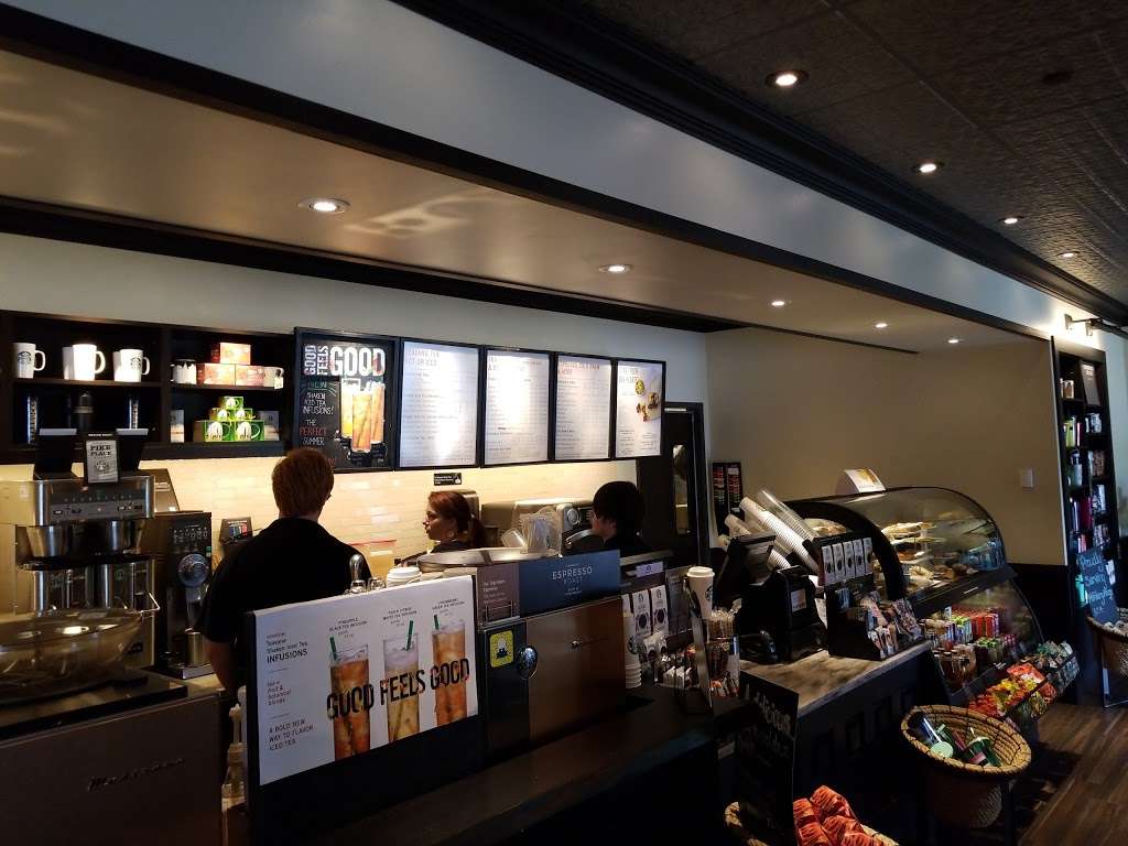 Starbucks | 683 Buckner Loop, West Point, NY 10996 | Phone: (845) 839-0579