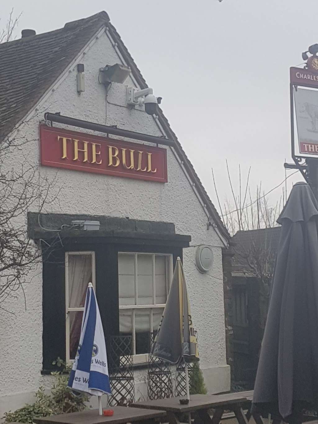 The Bull | Theydon Rd, Theydon Bois, Epping CM16 7HR, UK | Phone: 01992 812145