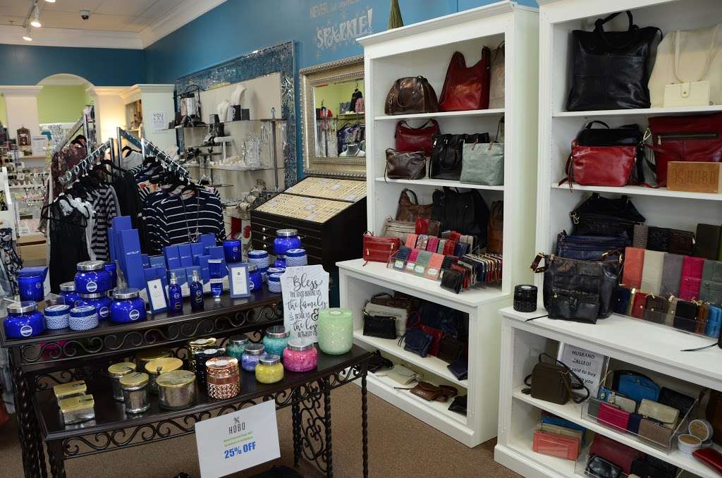 Micheles Boutique & Gifts | 600 W Northfield Dr, Brownsburg, IN 46112, USA | Phone: (317) 852-0046