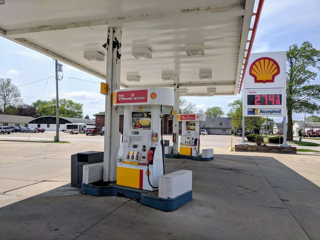 Shell | 222 W Church St, Sandwich, IL 60548, USA | Phone: (815) 786-7394