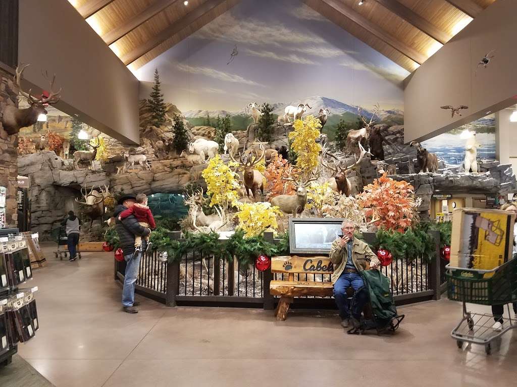 Cabelas | 10670 Cabela Dr, Lone Tree, CO 80124, USA | Phone: (303) 625-9920