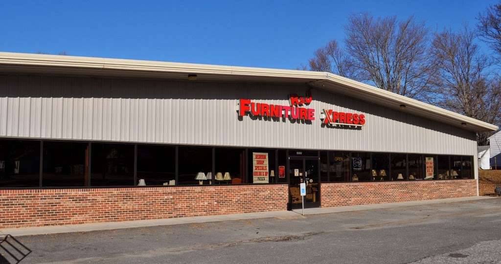 R & J Furniture Xpress | 1015 N, Salisbury Ave, Spencer, NC 28159, USA | Phone: (704) 633-4677