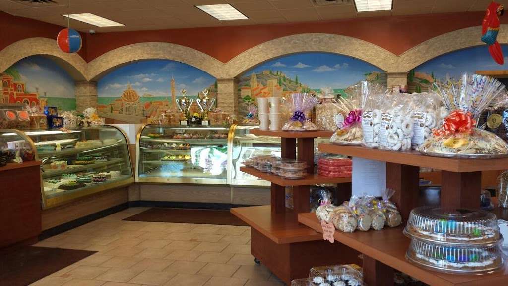 Deluxe Italian Bakery Inc. | 680 E Clements Bridge Rd, Runnemede, NJ 08078, USA | Phone: (856) 939-5000