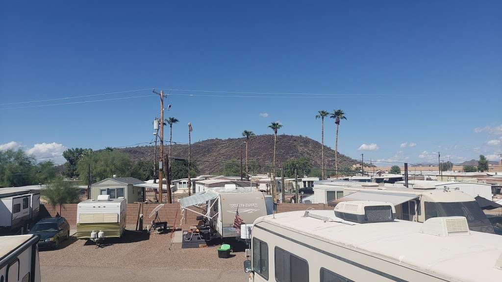 Deer Valley RV Park | 2550 W Louise Dr, Phoenix, AZ 85027, USA | Phone: (623) 581-3969