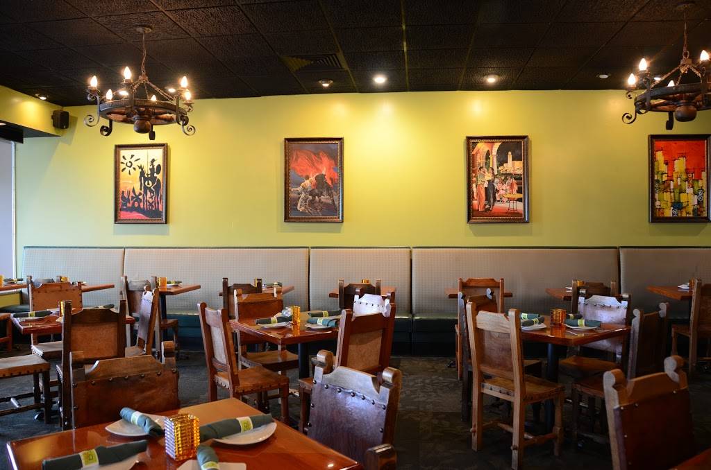 Mojito Tapas Restaurant | 2231 Holiday Manor Center, Louisville, KY 40222, USA | Phone: (502) 425-0949