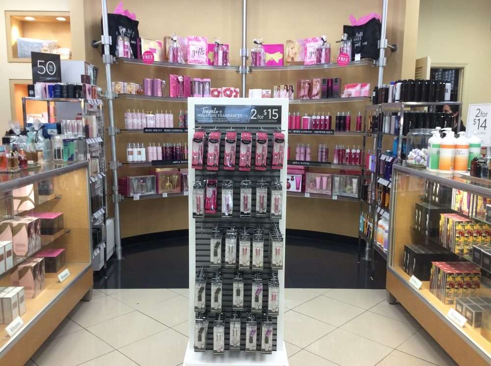 Perfumania | 8200 Vineland Ave, Orlando, FL 32821, USA | Phone: (407) 238-5380