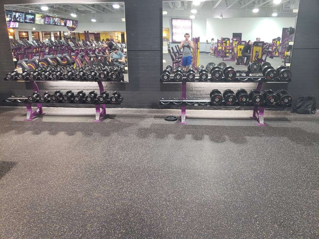 Planet Fitness | 7300 W Foster Ave, Chicago, IL 60656, USA | Phone: (773) 853-2305