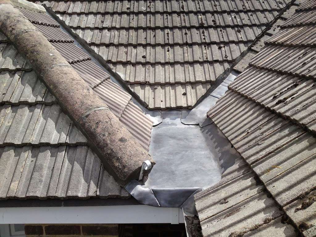 5 Star Roofing Services | 51 Buckland Rd, Lower Kingswood, Tadworth KT20 7DN, UK | Phone: 020 3641 7322