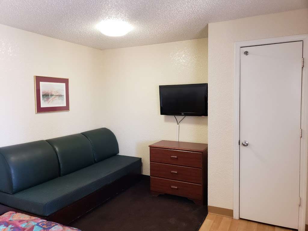 InTown Suites Extended Stay Matthews NC - Indian Trail | 12895 E Independence Blvd, Matthews, NC 28105, USA | Phone: (704) 882-4768