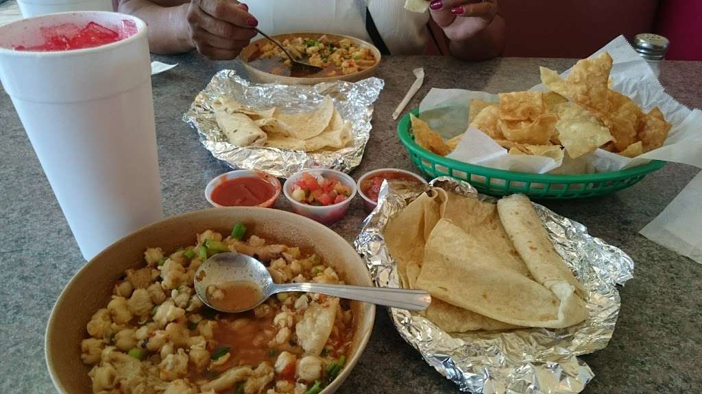 La Canasta Mexican Restaurant | 2501 W Van Buren St, Phoenix, AZ 85009, USA | Phone: (602) 278-7097