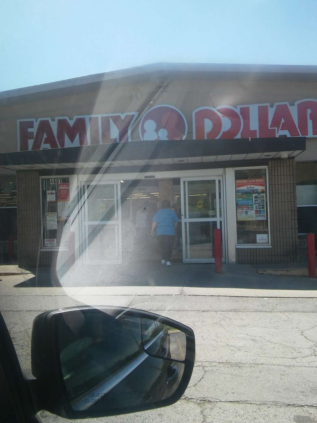 Family Dollar | 4601 Parallel Pkwy, Kansas City, KS 66104, USA | Phone: (913) 967-3569