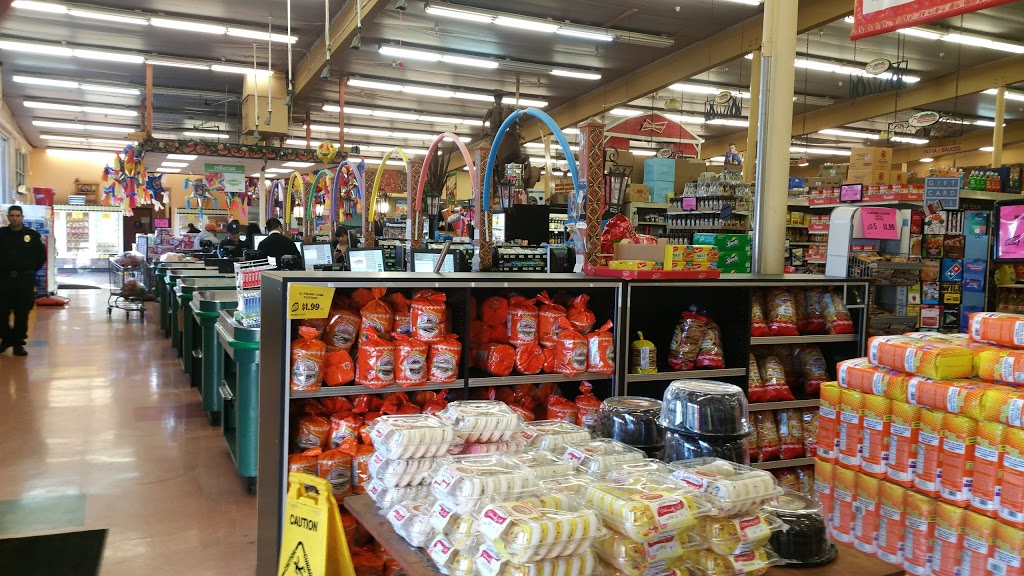 Tresierras Supermarkets | 133 W Pleasant Valley Rd, Oxnard, CA 93033, USA | Phone: (805) 487-6666