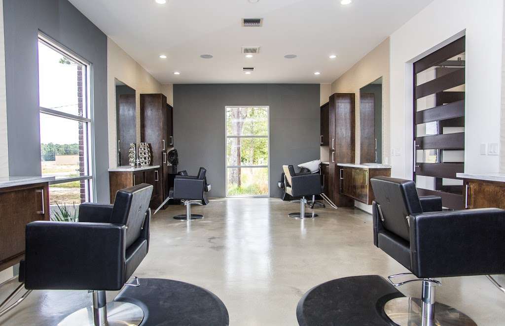 Salon Beaux Cheveux | 27562 Robinson Rd, Oak Ridge North, TX 77385, USA | Phone: (832) 791-1730