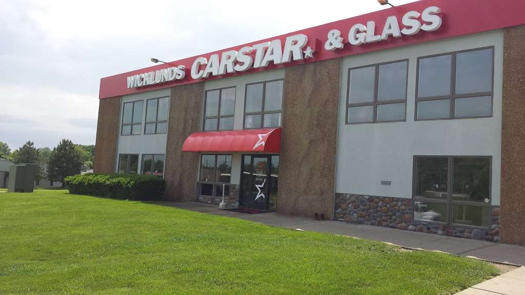 CARSTAR Wicklunds Liberty | 941 Sutton Pl, Liberty, MO 64068 | Phone: (816) 781-2838