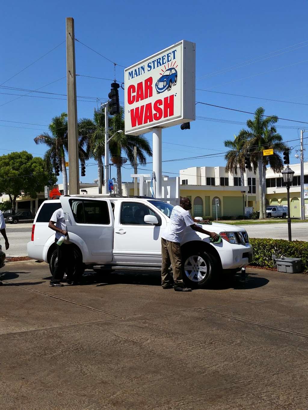 Main Street Car Wash | 201 E Boynton Beach Blvd, Boynton Beach, FL 33435 | Phone: (561) 734-7608