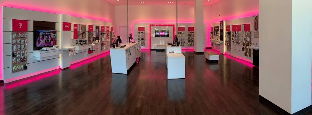 T-Mobile | 4219 S Othello St Suite #105A, Seattle, WA 98118, USA | Phone: (206) 721-8643