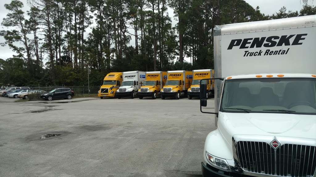Penske Truck Rental | 230 Fentress Blvd, Daytona Beach, FL 32114, USA | Phone: (386) 253-5099