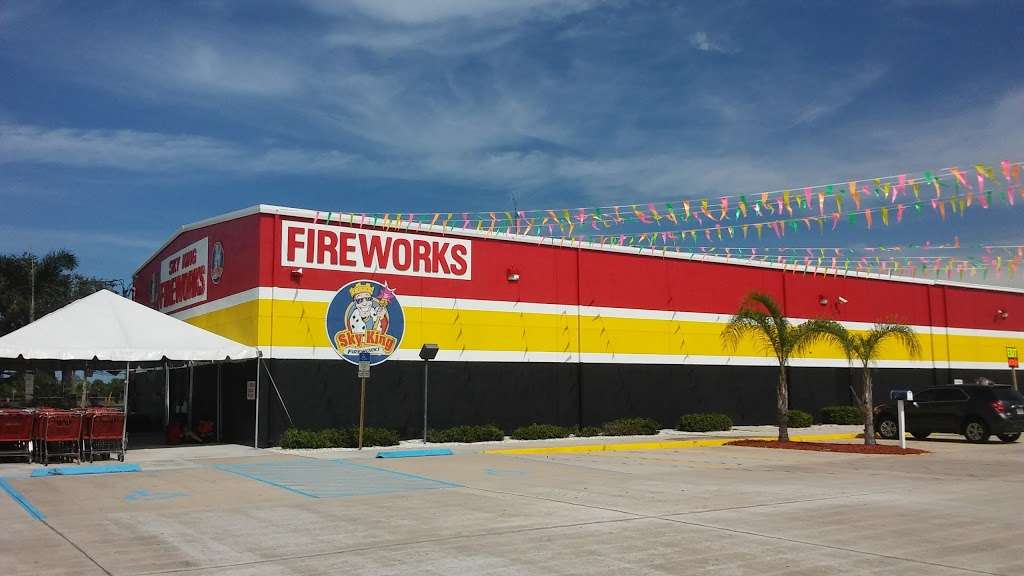 Sky King Fireworks | 3935 W King St, Cocoa, FL 32926, USA | Phone: (321) 634-5200