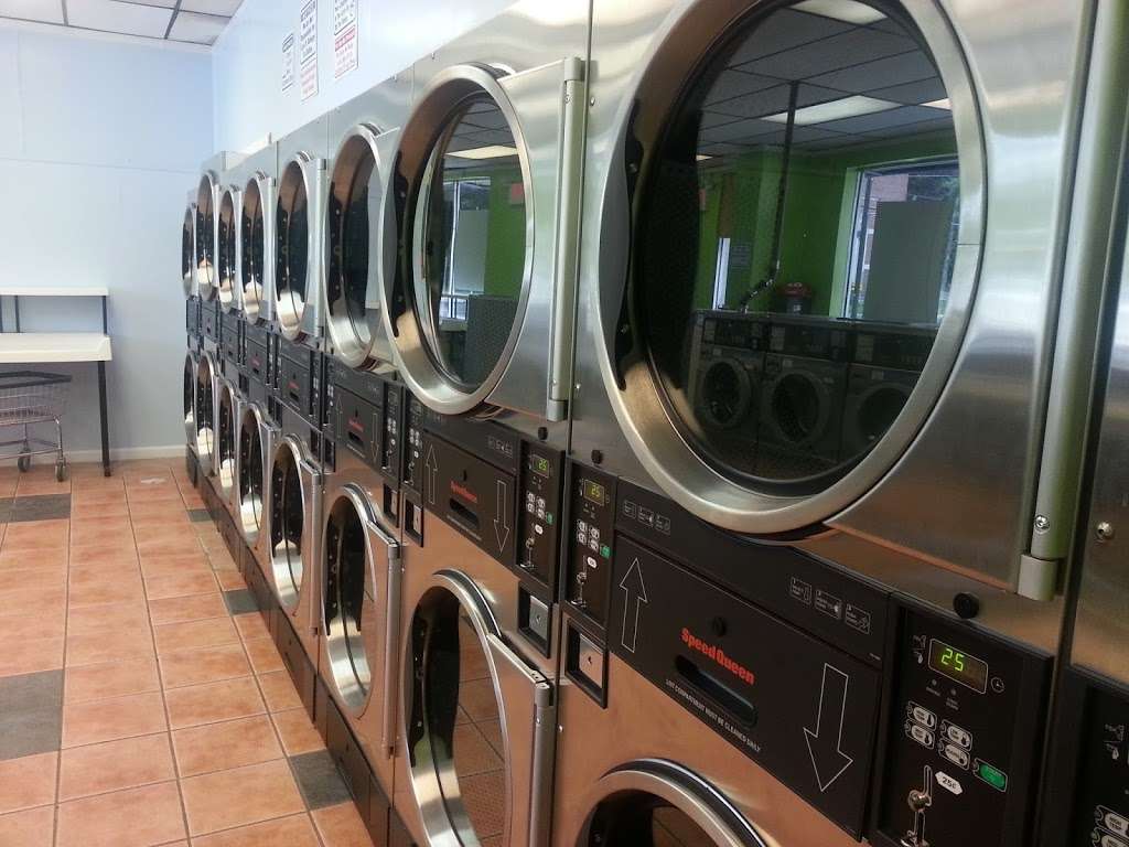 Star Cleaners & Laundromat | 2 Main St, Marlborough, MA 01752, USA | Phone: (508) 229-0839