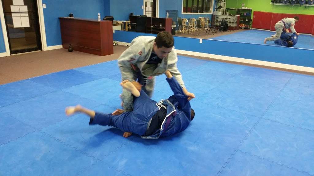 Dauntless BJJ | 13 Prestbury Square, Newark, DE 19713, USA | Phone: (302) 743-3115