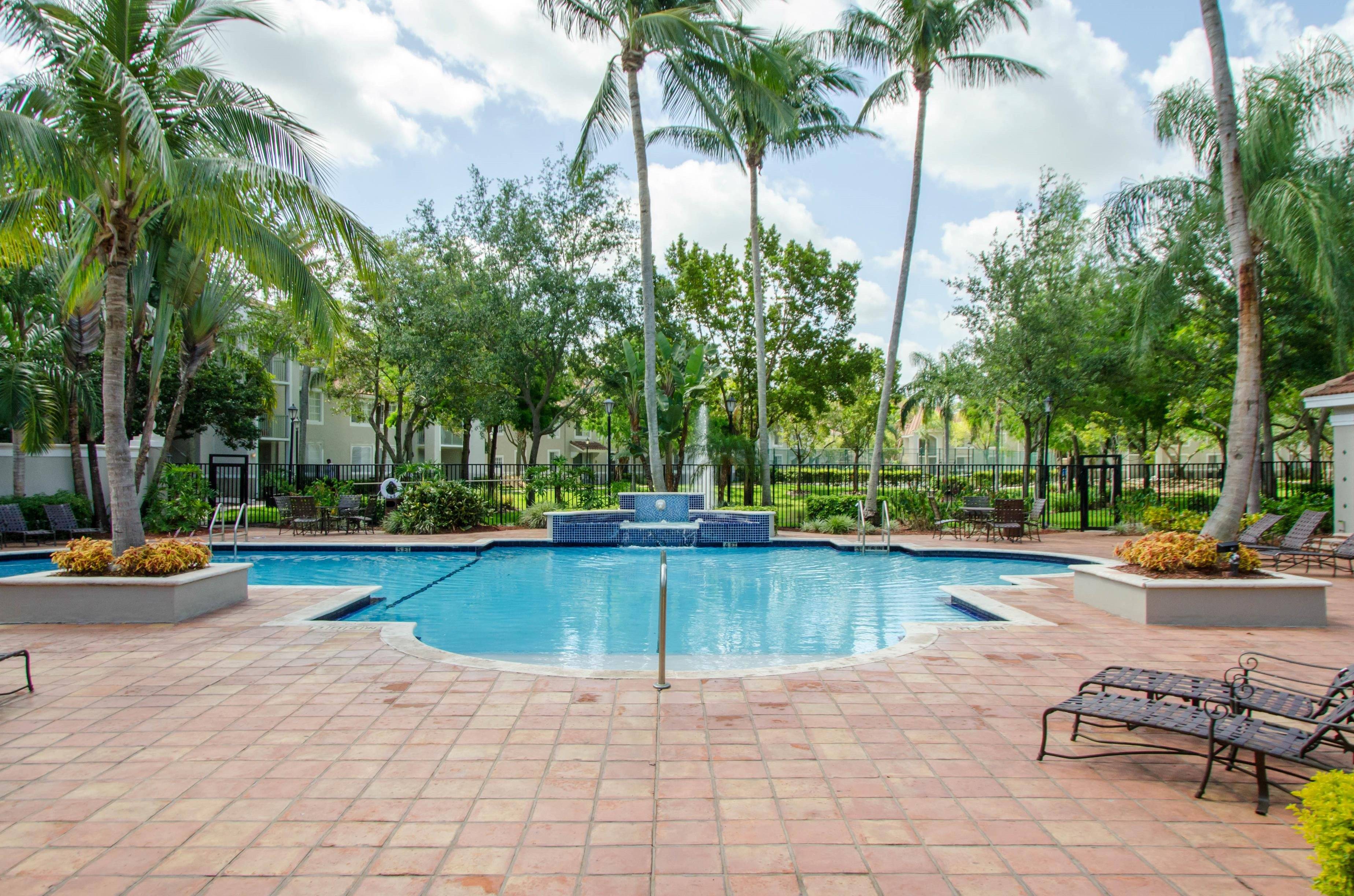 St. Andrews at Winston Park Apartments | 5400 Lyons Rd, Coconut Creek, FL 33073, United States | Phone: (954) 426-0909