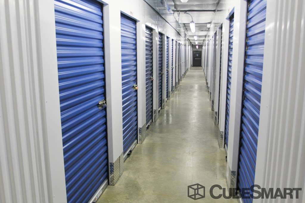 CubeSmart Self Storage | 3277 Crompond Rd, Yorktown Heights, NY 10598, USA | Phone: (914) 736-1360