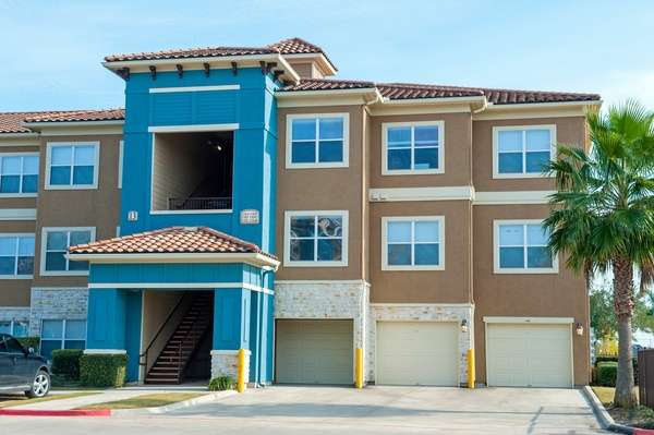 Avana at South Shore Apartments | 2800 E League City Pkwy, League City, TX 77573, USA | Phone: (281) 334-7080