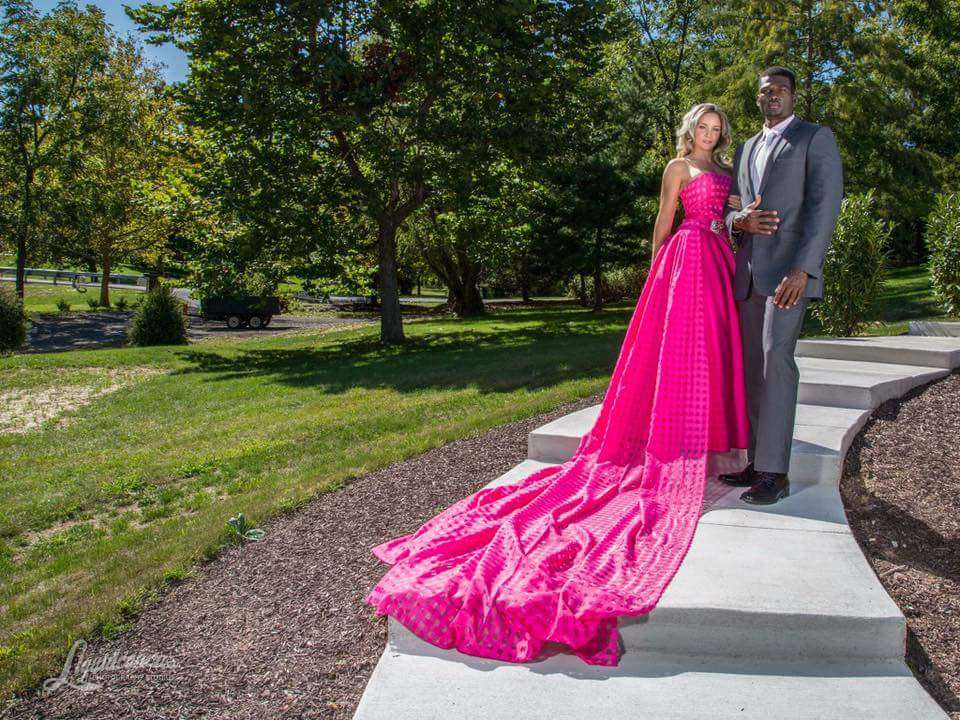 Michelle Rene Designs and Wedding Gown & Prom Dress Alterations | 9935 Winterstown Rd, Red Lion, PA 17356, USA | Phone: (717) 598-2782