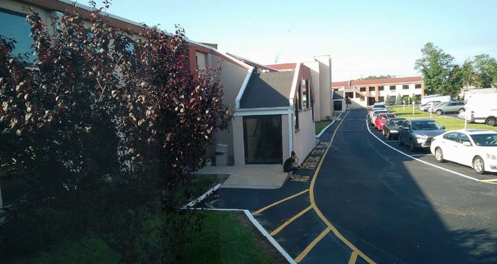 Budget Inn & Suites, 1909 HWY 35, Wall Township, NJ | Budget Inn & Suits, 1909, NJ-35, Wall Township, NJ 07719, USA | Phone: (732) 449-6146