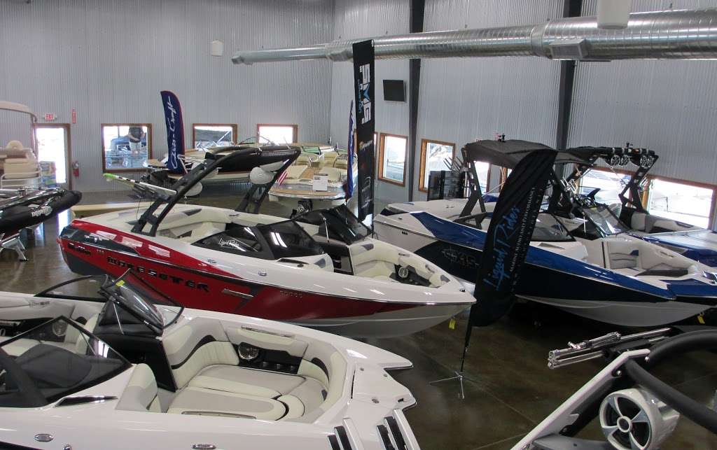 SMG Boats | 15096 Interstate 45 S, Conroe, TX 77384 | Phone: (936) 241-4698