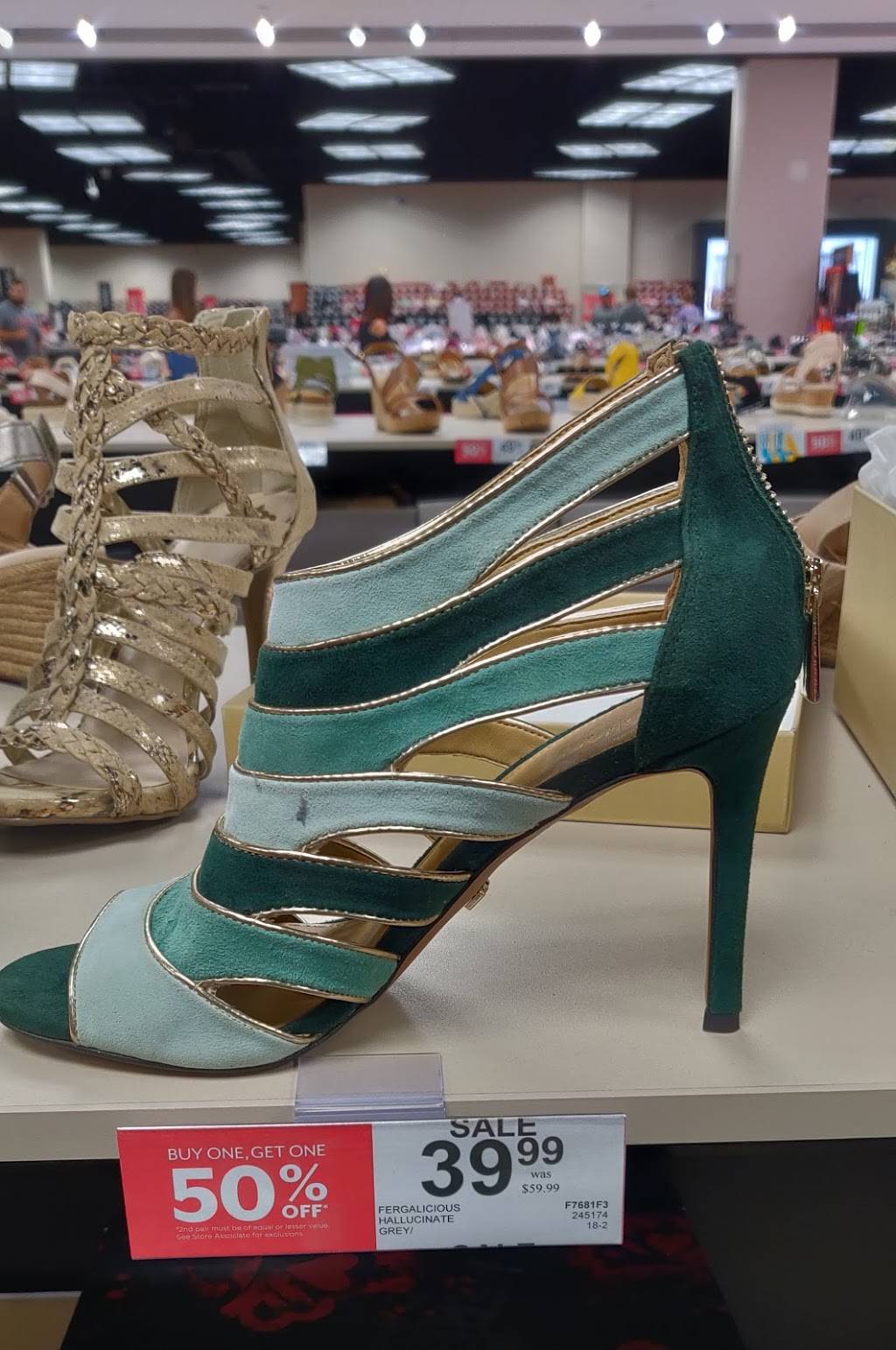 Off Broadway Shoe Warehouse | 357 Opry Mills Dr, Nashville, TN 37214, USA | Phone: (615) 800-4783