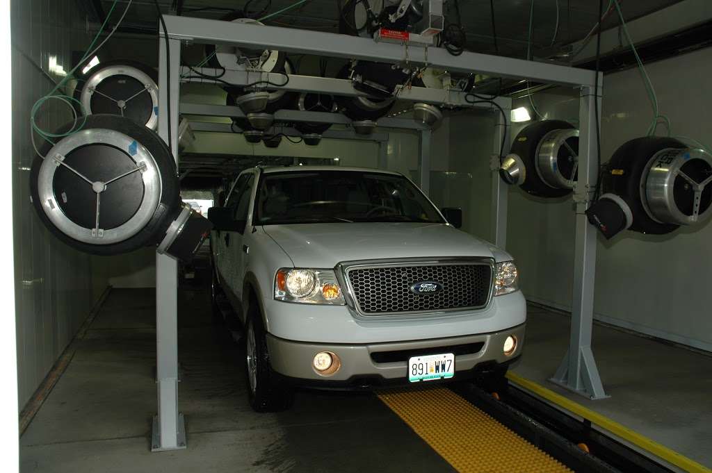 NuShine Auto Wash | 6730 Bannister Rd, Kansas City, MO 64134, USA | Phone: (816) 569-2100