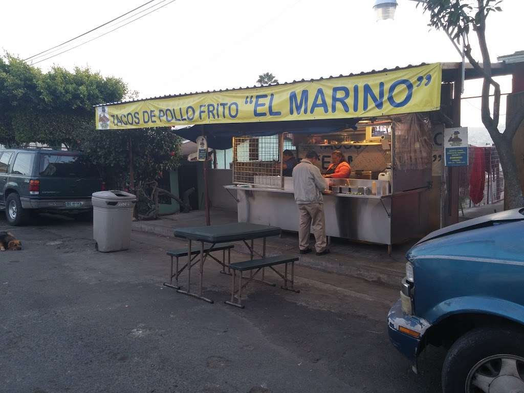 Tacos De Pollo "El Marino" | Av. Miguel Guerrero 999-11636, Libertad, 22400 Tijuana, B.C., Mexico | Phone: 664 682 4113
