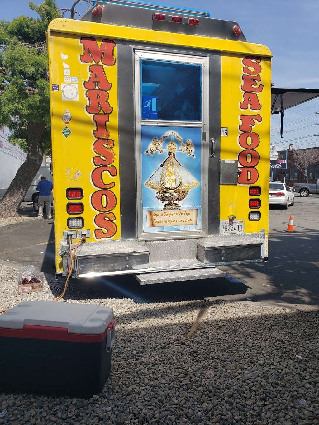 Mariscos el Primo Taco Truck estilo San Juan de Los Lagos | Unnamed Road, Vernon, CA 90058, USA