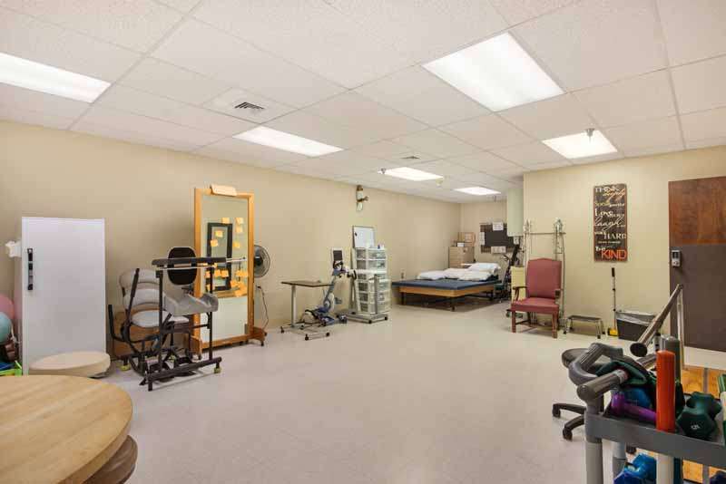 Brian Center Health and Rehabilitation/Hickory East | 3031 Tate Blvd, Hickory, NC 28602, USA | Phone: (828) 322-3343