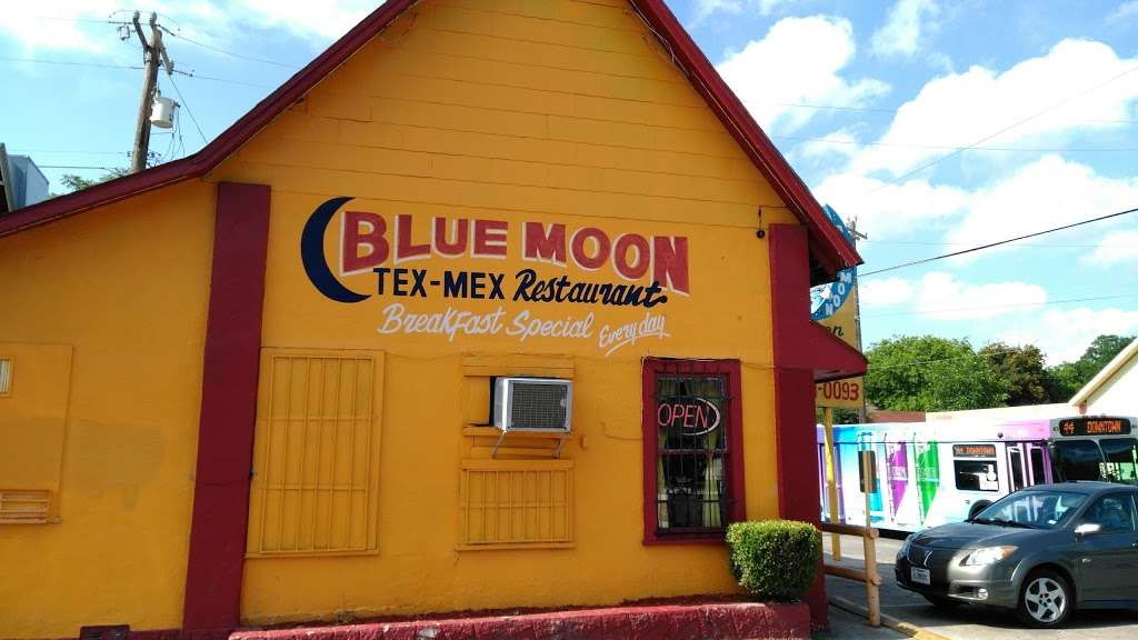 Blue Moon Mexican Restaurant | 3228 S Flores St, San Antonio, TX 78204, USA | Phone: (210) 531-0093
