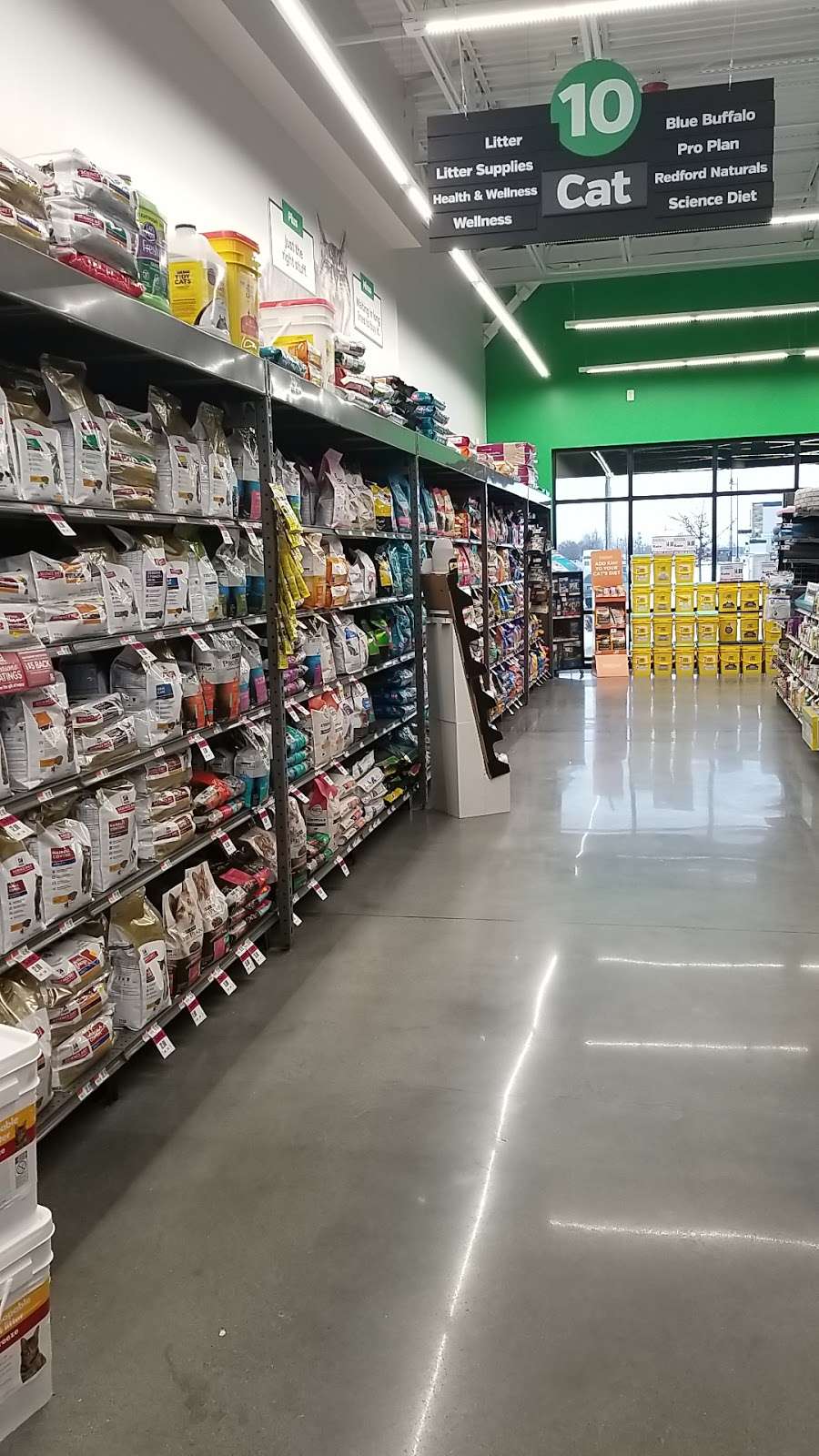 Pet Supplies Plus | 6177 S Main St, Whitestown, IN 46075, USA | Phone: (317) 769-7800