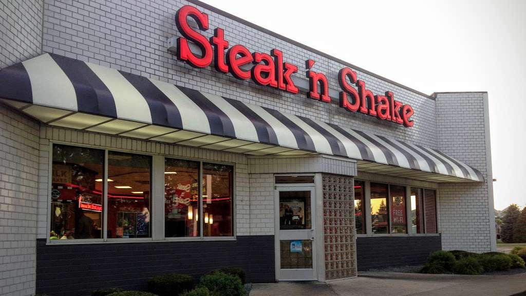Steak n Shake | 135 N Weber Rd, Bolingbrook, IL 60490, USA | Phone: (630) 759-0908