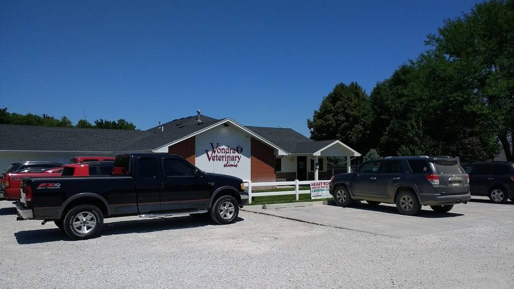 Vondra Veterinary Clinic | 2400 W Van Dorn St, Lincoln, NE 68522, USA | Phone: (402) 477-1113