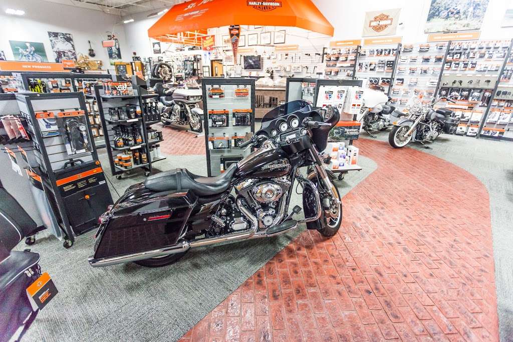 St Joe Harley-Davidson | 4020 US-169, St Joseph, MO 64503 | Phone: (816) 233-9061