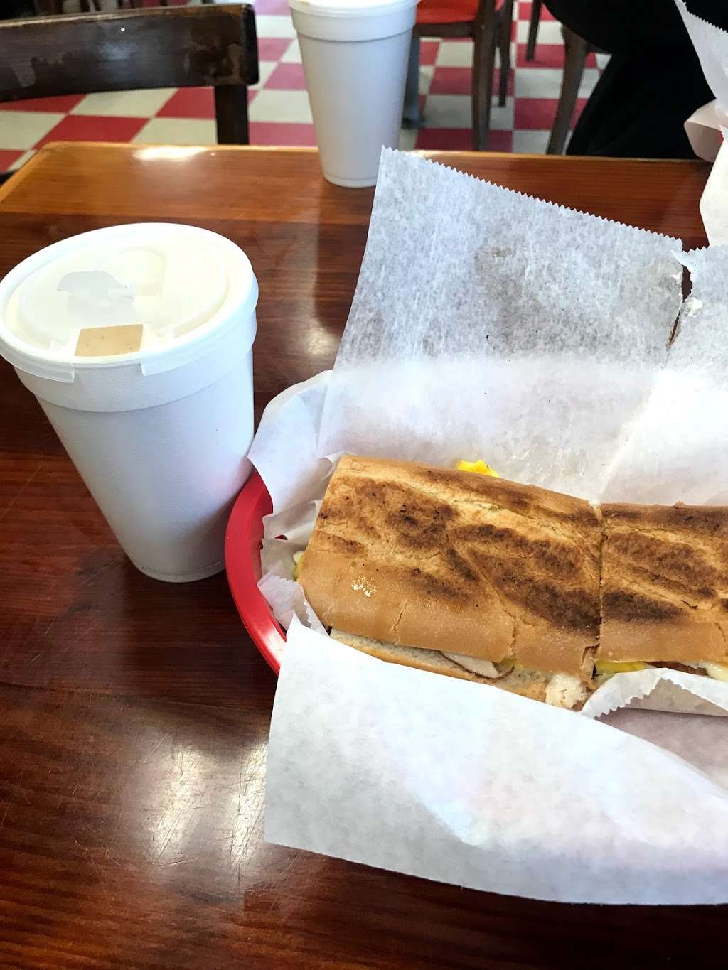 The Cuban Cafe | 4232 Decker Dr, Baytown, TX 77520, USA | Phone: (281) 424-2233