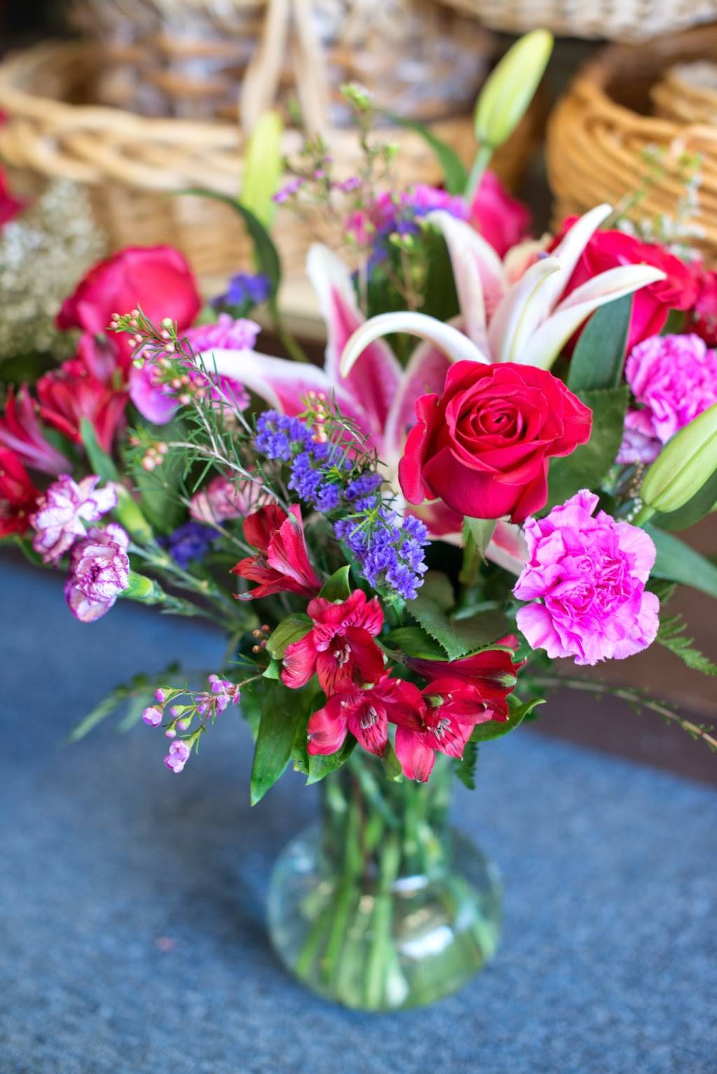 Flower Power Florist and Gifts | 7437 Madison Ave, Citrus Heights, CA 95610, USA | Phone: (916) 967-2300