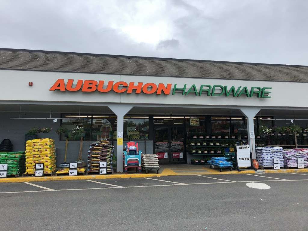 Aubuchon Hardware | 182 Summer St Ste 11, Kingston, MA 02364, USA | Phone: (781) 585-2009