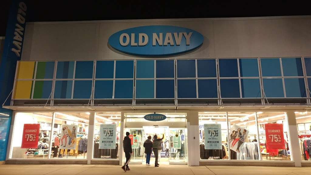 Old Navy | 300 Providence Hwy, Dedham, MA 02026, USA | Phone: (781) 461-1350