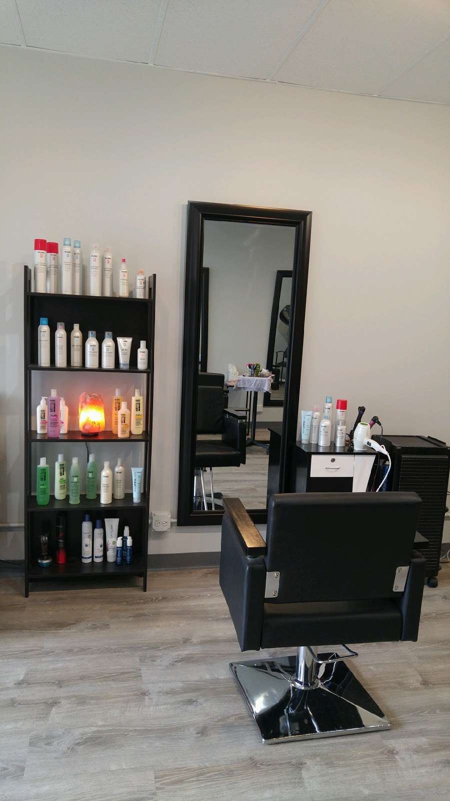 European hair | 6330 W Higgins Ave, Chicago, IL 60630 | Phone: (773) 631-1584