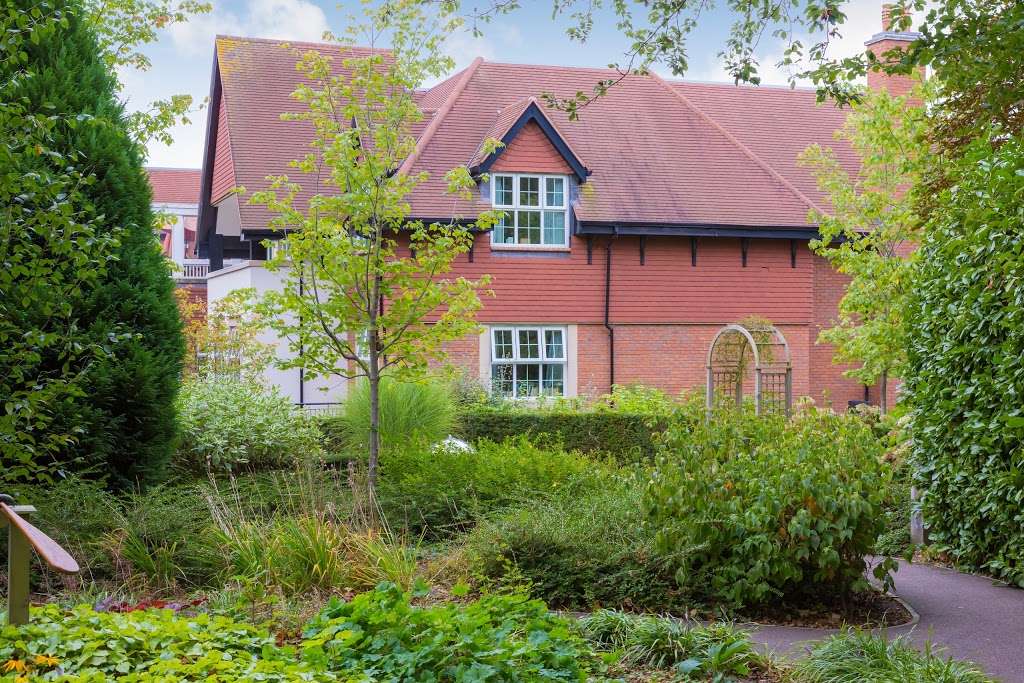 Rivermere Care Home | 64-70 Westerham Rd, Sevenoaks TN13 2PZ, UK | Phone: 01732 748400