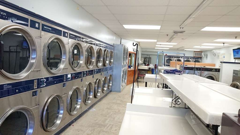 Clean All Over Laundromat | 251 W Central St # 11, Natick, MA 01760, USA | Phone: (508) 655-7100